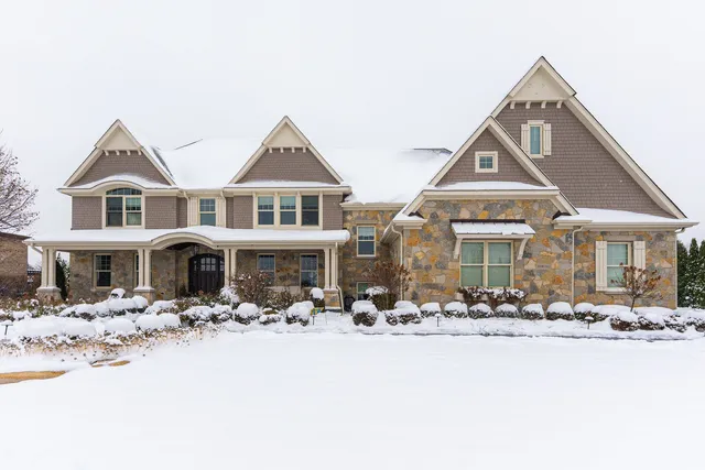 $2,400,000 | 39W162 Longmeadow Lane, St. Charles, IL 60175