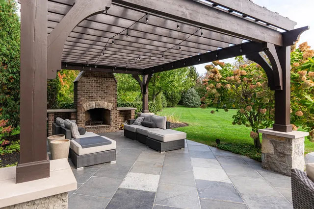 $2,400,000 | 39W162 Longmeadow Lane, St. Charles, IL 60175