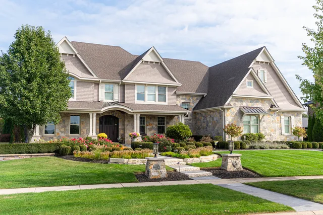 $2,400,000 | 39W162 Longmeadow Lane, St. Charles, IL 60175