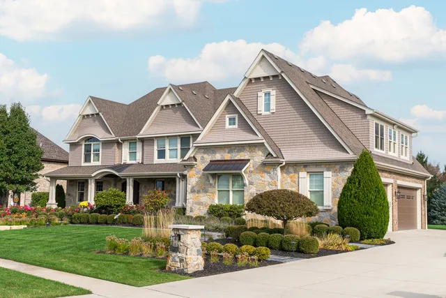 $2,400,000 | 39W162 Longmeadow Lane, St. Charles, IL 60175