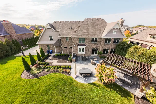 $2,400,000 | 39W162 Longmeadow Lane, St. Charles, IL 60175