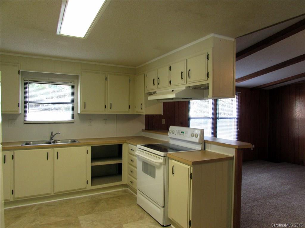 2321 Kingsburry Road York, SC 29745 - Photo 5 of 20 Gallery Image 5