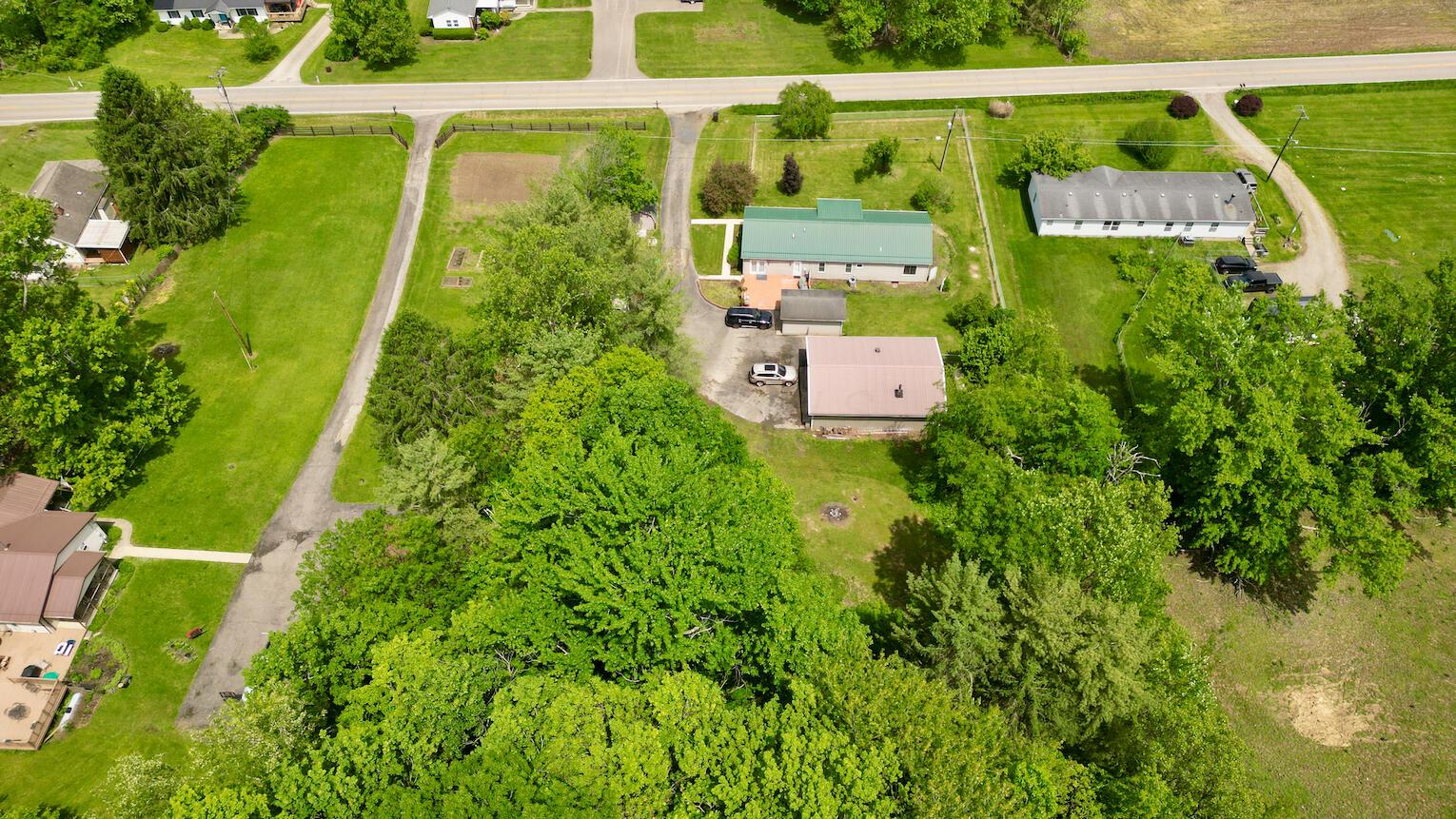 2156 Rozelle Creek Road Chillicothe, OH 45601 - Photo 7 of 38 DJI_0093