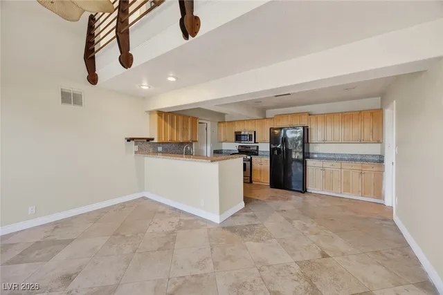 $2,115 | 1114 Vegas Valley Drive, Las Vegas, NV 89109