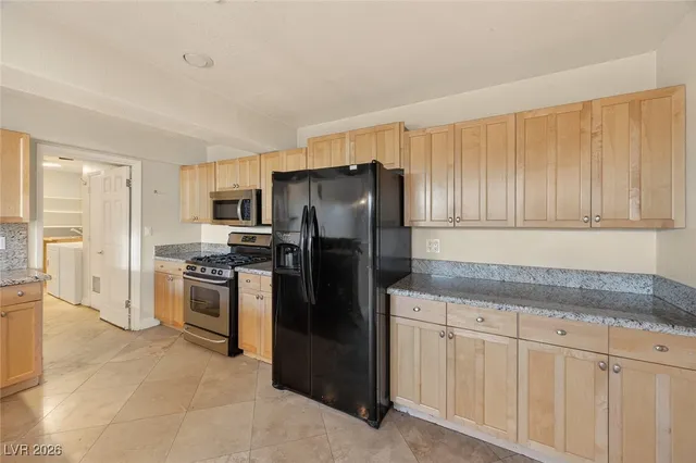 $2,115 | 1114 Vegas Valley Drive, Las Vegas, NV 89109