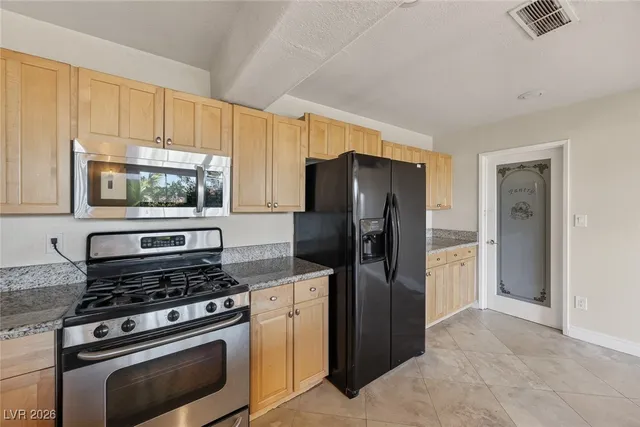 $2,115 | 1114 Vegas Valley Drive, Las Vegas, NV 89109