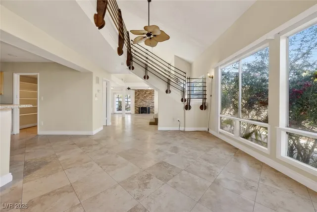 $2,115 | 1114 Vegas Valley Drive, Las Vegas, NV 89109