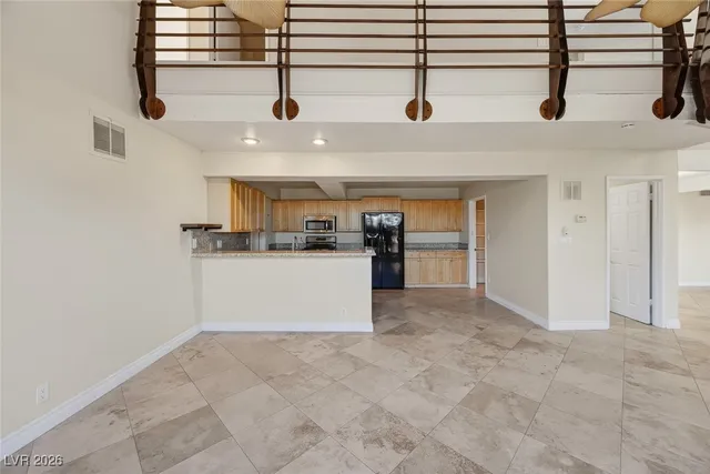 $2,115 | 1114 Vegas Valley Drive, Las Vegas, NV 89109