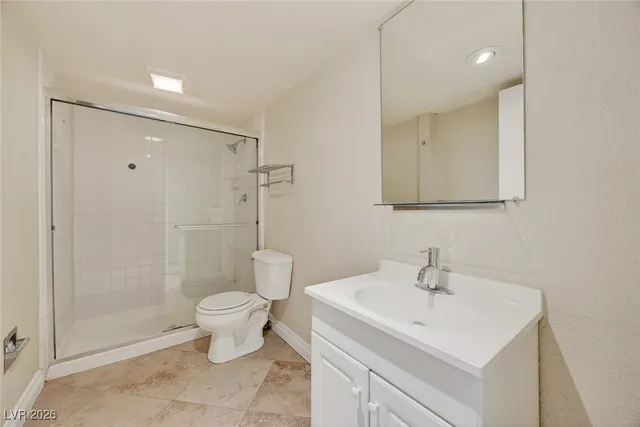 $2,115 | 1114 Vegas Valley Drive, Las Vegas, NV 89109