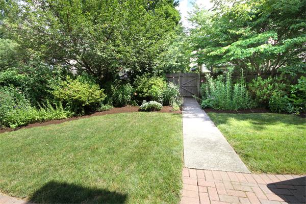 33 Howitt Road Boston, MA 02132 - Photo 26 of 29 Gallery Image 26