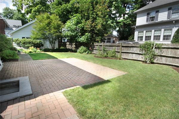 33 Howitt Road Boston, MA 02132 - Photo 27 of 29 Gallery Image 27