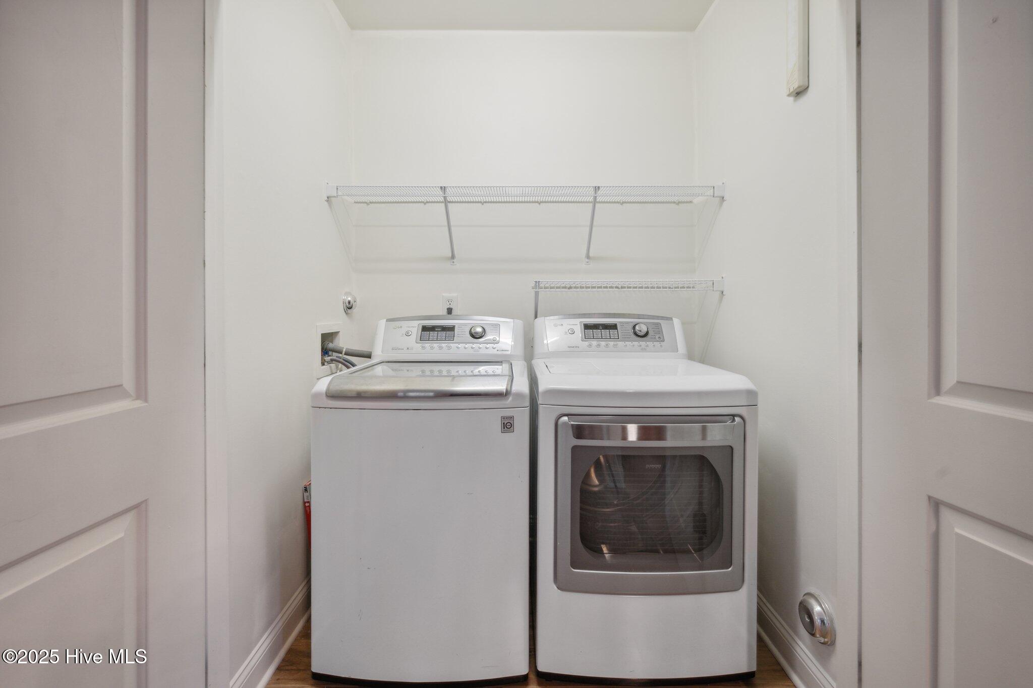 5147 Exton Park Loop Castle Hayne, NC 28429 - Photo 22 of 27 Laundry Room
