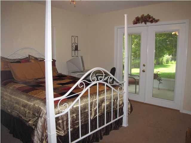 118 Pointer Lane Crestview, FL 32536 - Photo 12 of 17 Gallery Image 12