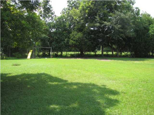 118 Pointer Lane Crestview, FL 32536 - Photo 3 of 17 Gallery Image 3