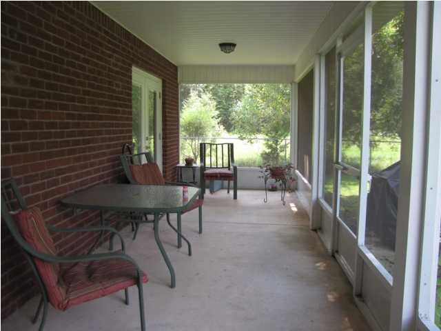 118 Pointer Lane Crestview, FL 32536 - Photo 4 of 17 Gallery Image 4