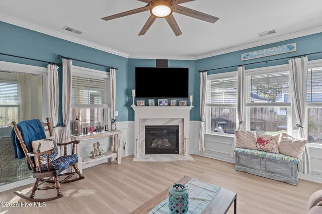 $639,900 | 6175 Meadowgrove Loop, Wilmington, NC 28409