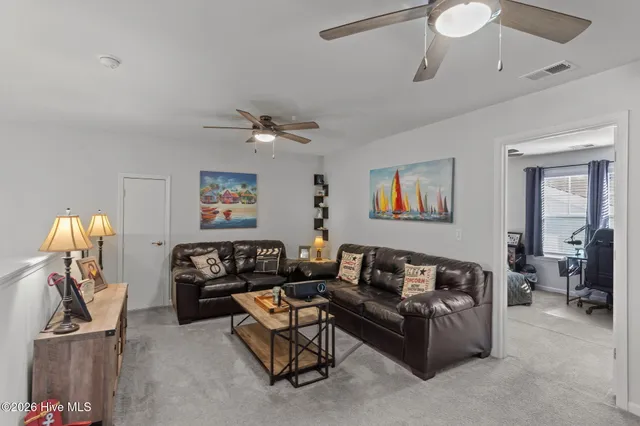 $639,900 | 6175 Meadowgrove Loop, Wilmington, NC 28409