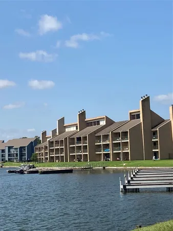 $1,499 | 12500 Melville Drive, Unit 124C, Montgomery, TX 77356