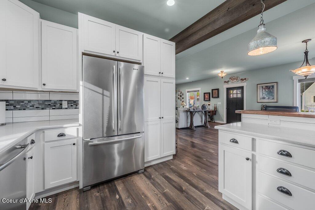 411 Louis Lane Sandpoint, ID 83864 - Photo 13 of 44 kitchen