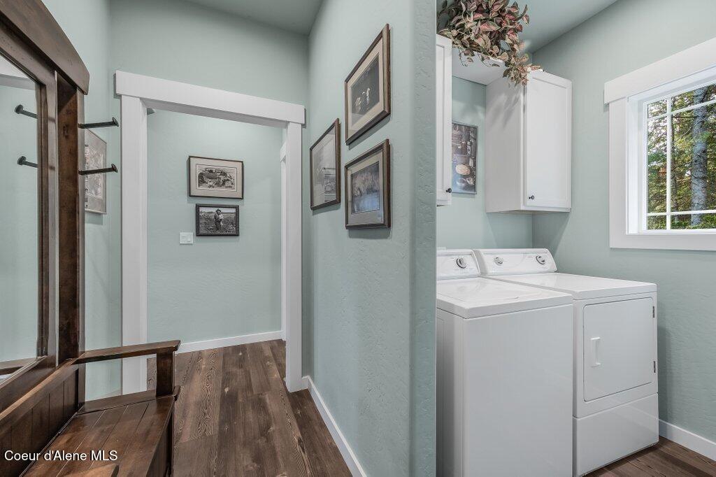 411 Louis Lane Sandpoint, ID 83864 - Photo 19 of 44 Laundry
