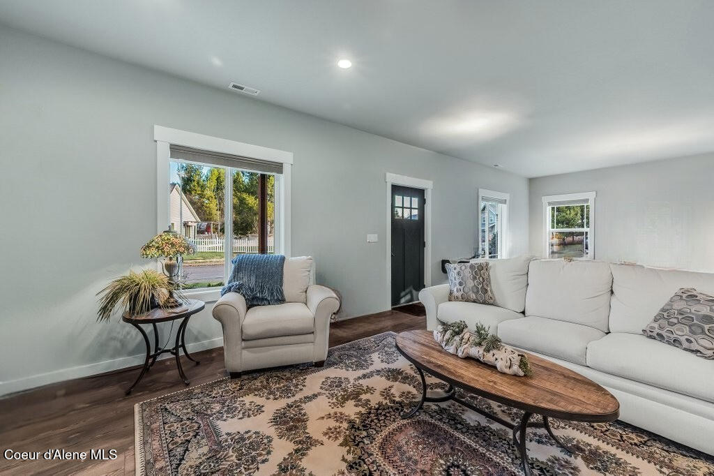 411 Louis Lane Sandpoint, ID 83864 - Photo 7 of 44 Entry