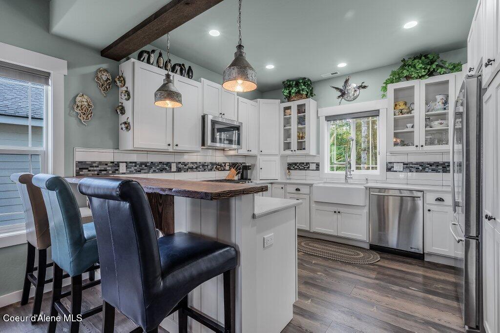 411 Louis Lane Sandpoint, ID 83864 - Photo 9 of 44 breakfast bar