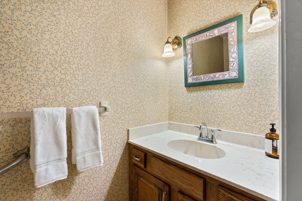 3 Stonehill Road Marlborough, MA 01752 - Photo 15 of 29 Gallery Image 15