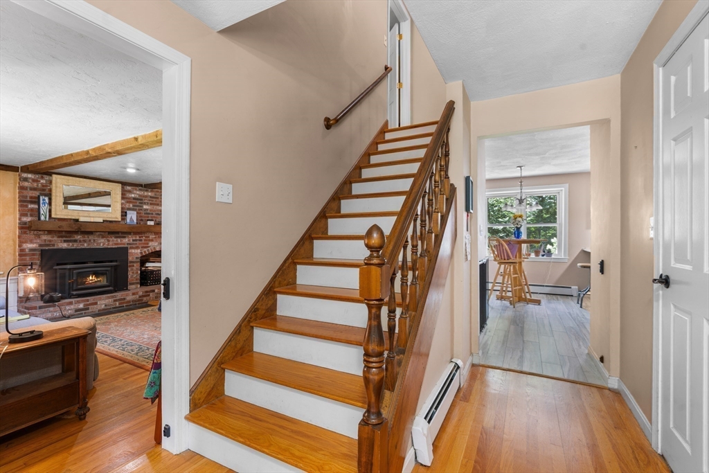 3 Stonehill Road Marlborough, MA 01752 - Photo 16 of 29 Gallery Image 16