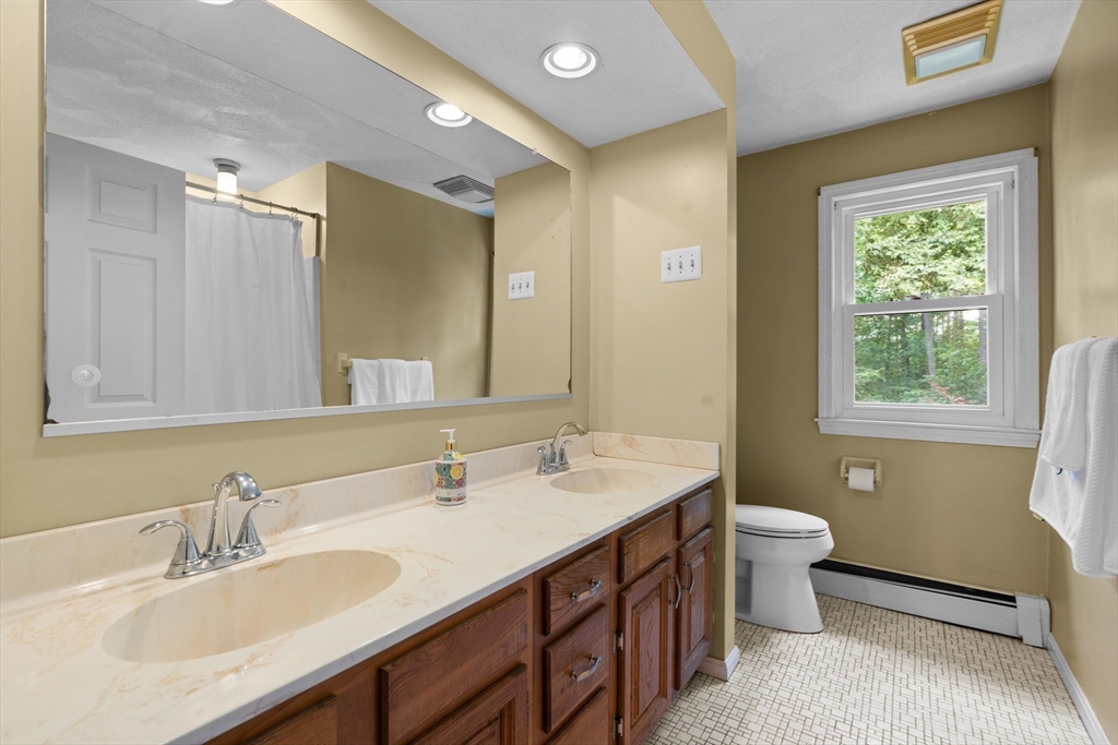 3 Stonehill Road Marlborough, MA 01752 - Photo 21 of 29 Gallery Image 21