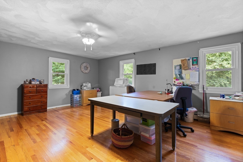3 Stonehill Road Marlborough, MA 01752 - Photo 23 of 29 Gallery Image 23