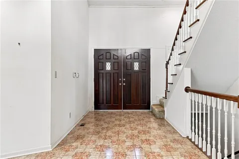 $475,000 | 1101 East 115th Street, Kansas City, MO 64131