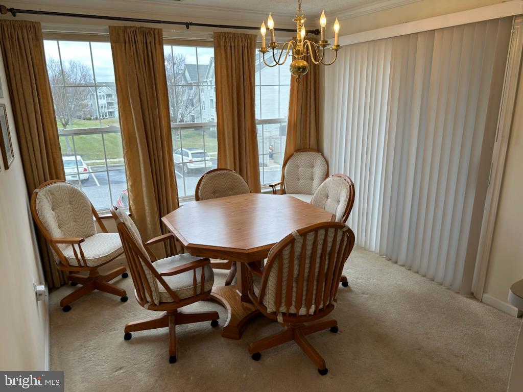 8227 Poplar Mill Road, Unit 8227 Nottingham, MD 21236 - Photo 4 of 15 Dining Area