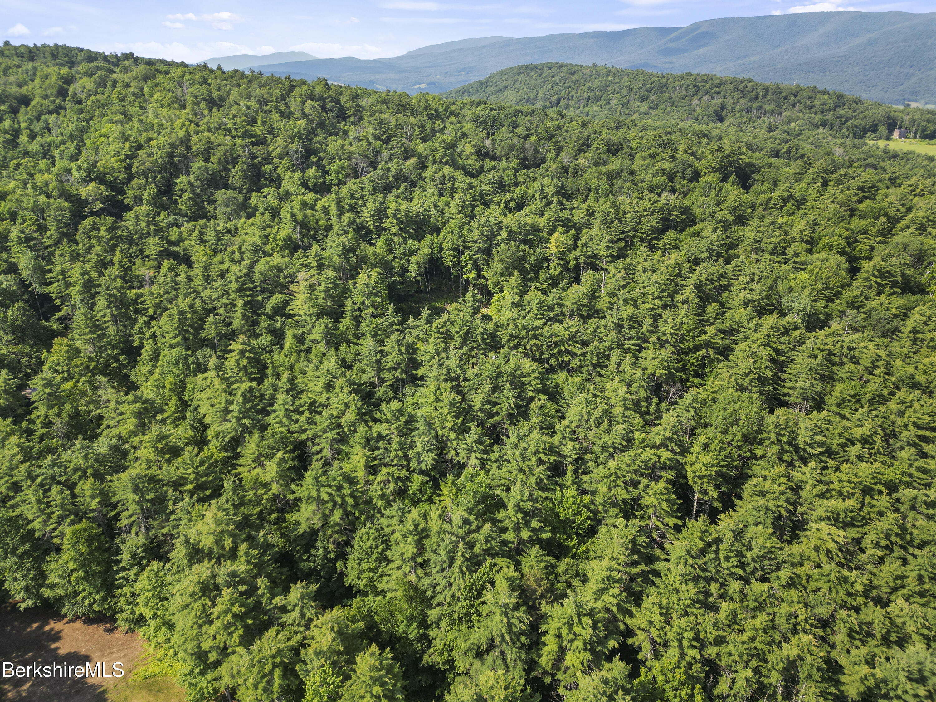 468 Skyboro Road Pownal, VT 05261 - Photo 9 of 13 60 Aerial View