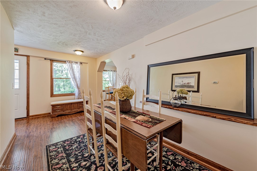 7386 Chagrin Road Chagrin Falls, OH 44023 - Photo 4 of 34 Gallery Image 4