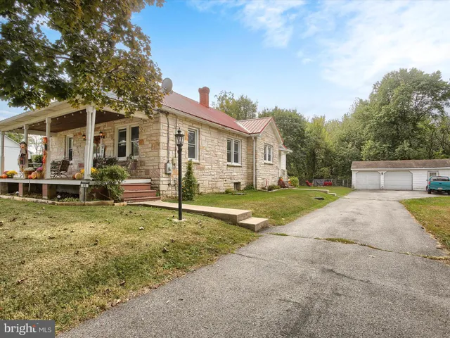 $239,900 | 85 Airport Road, Shippensburg, PA 17257