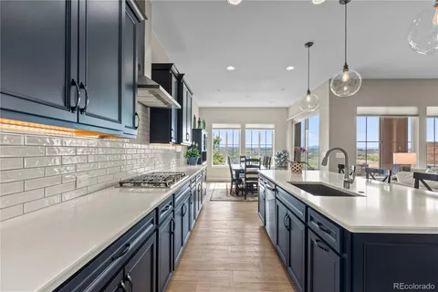 $949,000 | 7129 Canyonpoint Place, Castle Pines, CO 80108