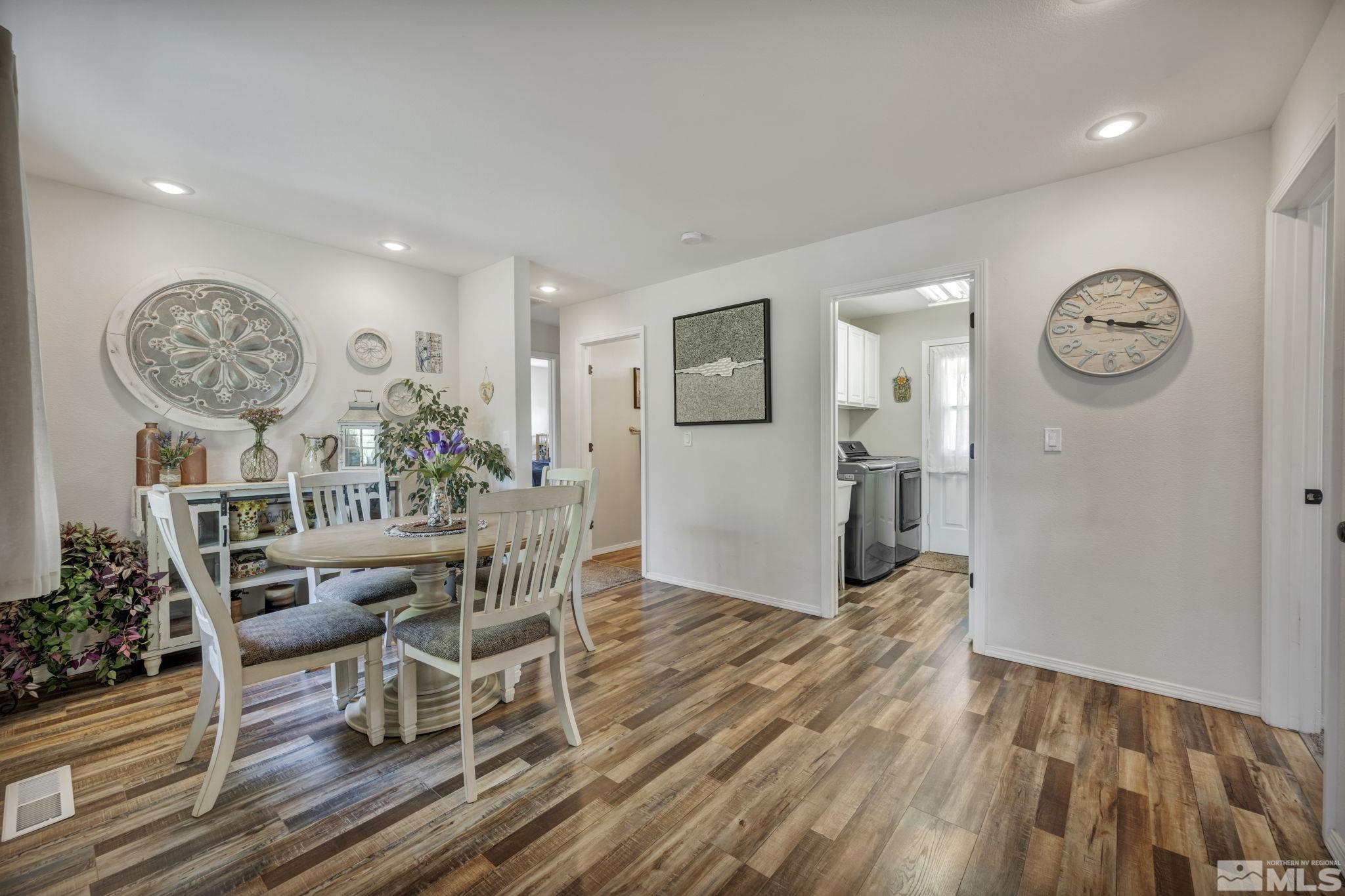 171 Shetland Circle Reno, NV 89508 - Photo 33 of 38 Photo 33