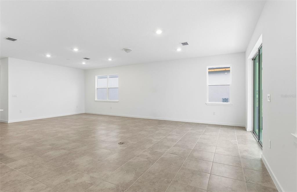 8164 Southwest 44th Ct Road Ocala, FL 34476 - Photo 5 of 23 Gallery Image 5