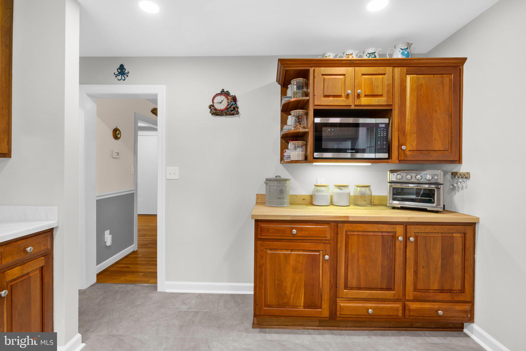 1917 Cherry Road Annapolis, MD 21409 - Photo 13 of 62 Coffee bar area