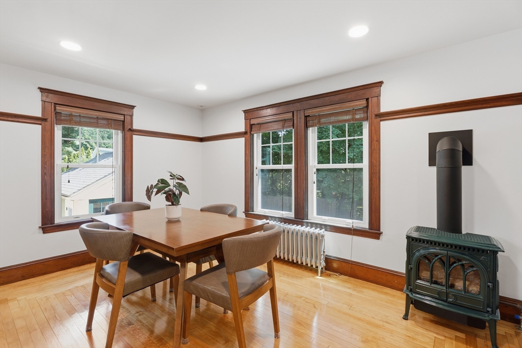 6 Findlay Street Wakefield, MA 01880 - Photo 10 of 40