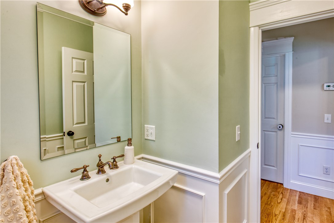 3 Beaver Road Barrington, RI 02806 - Photo 20 of 40