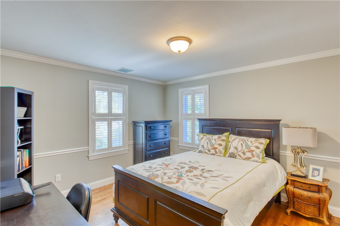 3 Beaver Road Barrington, RI 02806 - Photo 28 of 40