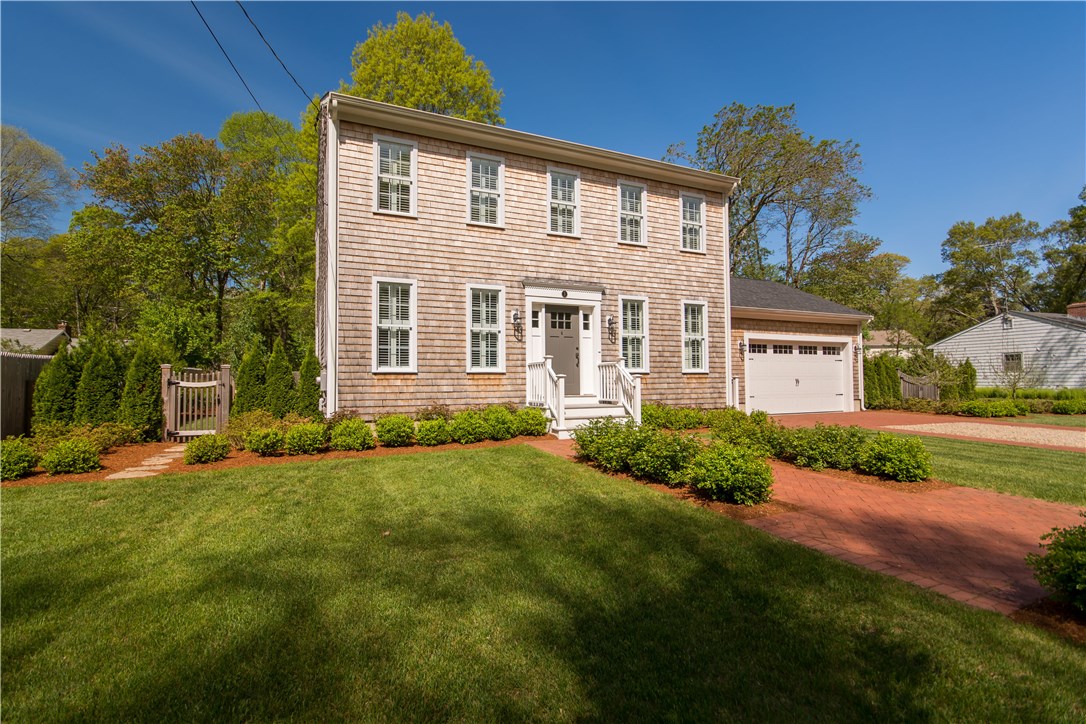 3 Beaver Road Barrington, RI 02806 - Photo 4 of 40