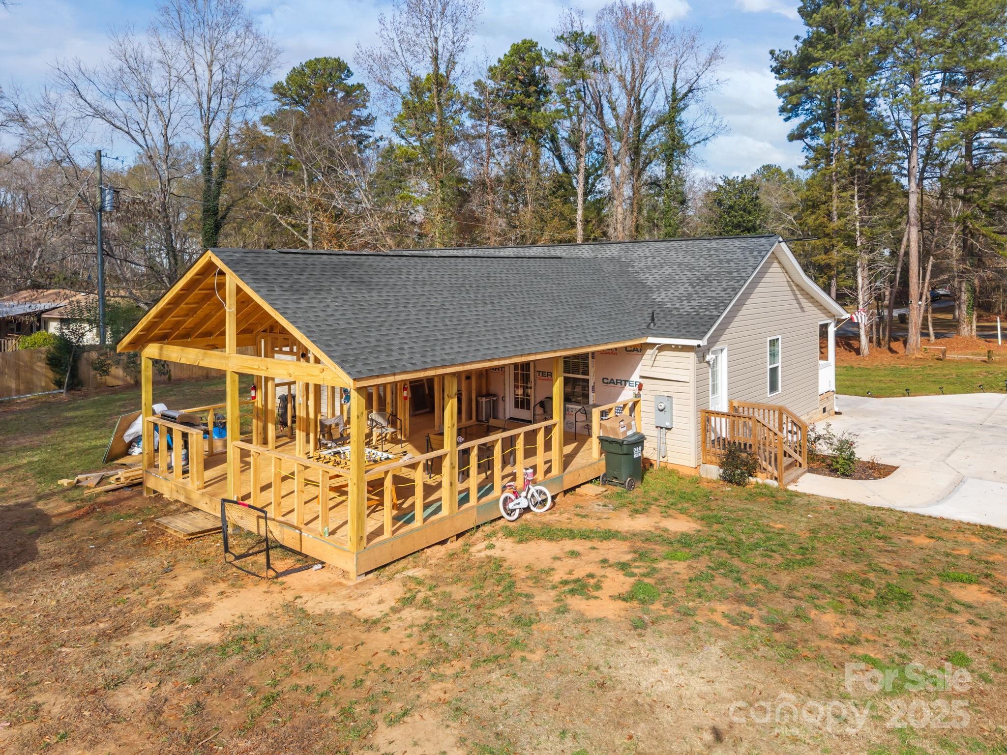 4255 Marshall Road Rock Hill, SC 29730 - Photo 36 of 43 a view of a house with wooden fence
