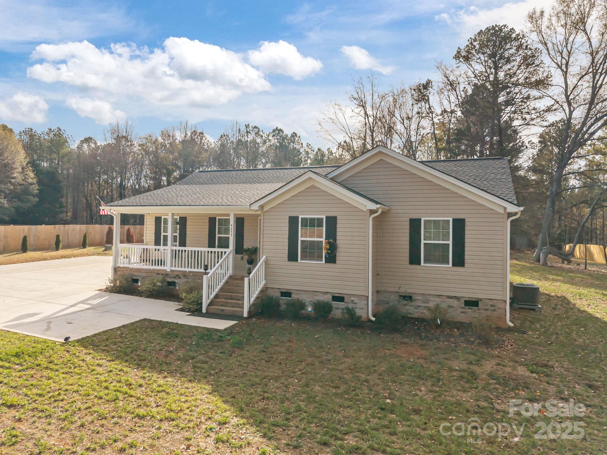 4255 Marshall Road Rock Hill, SC 29730 - Photo 43 of 43 a view of a house with backyard