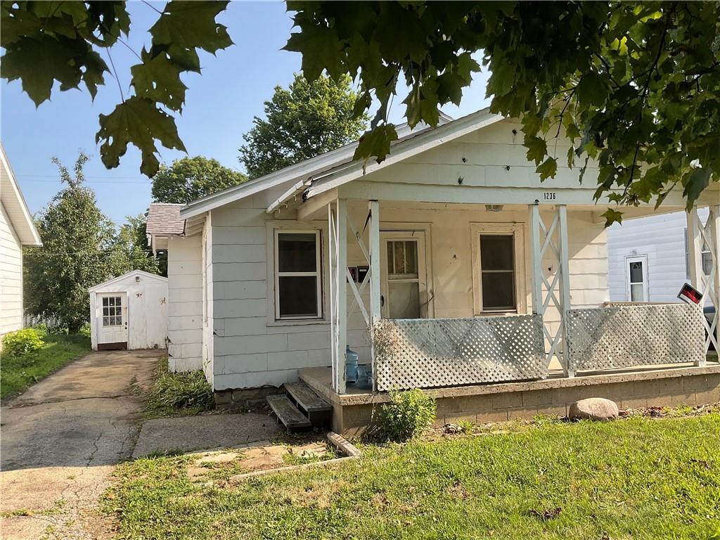 1236 East Moore Street Decatur, IL 62521 - Photo 1 of 1 Gallery Image 1