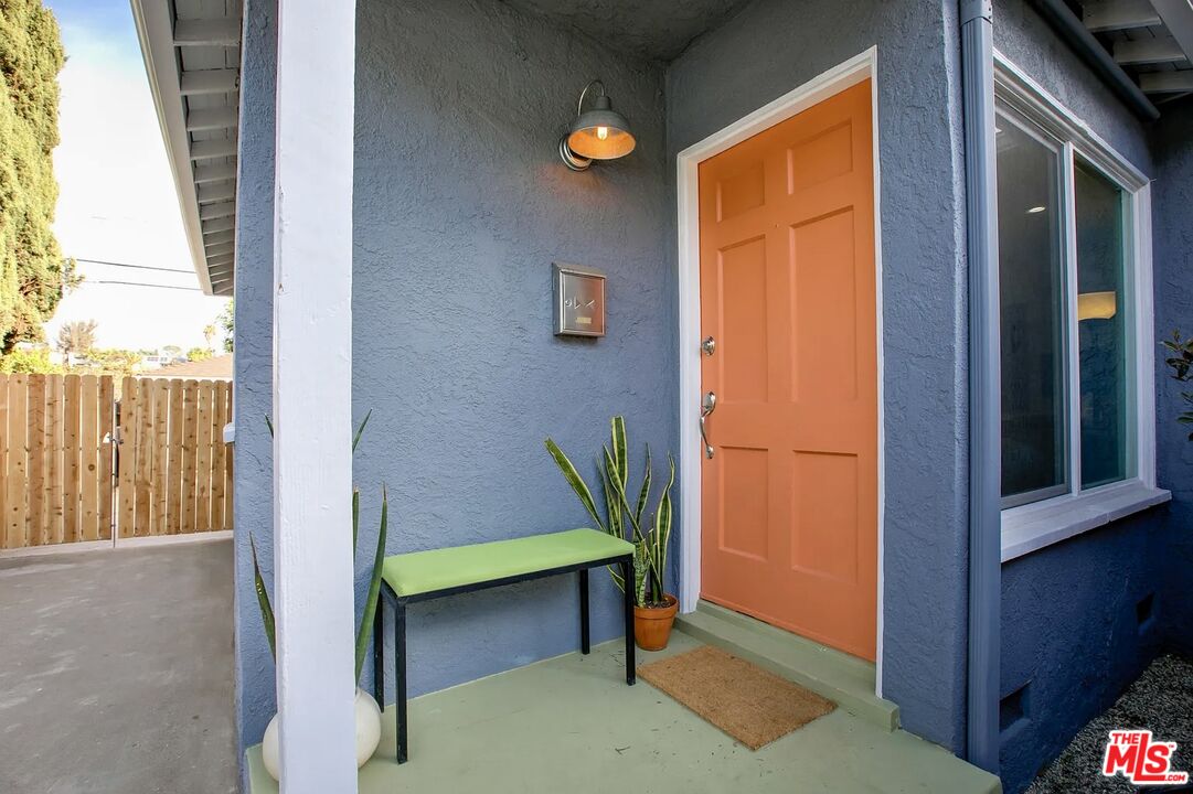 4234 Verdugo Road Los Angeles, CA 90065 - Photo 3 of 20