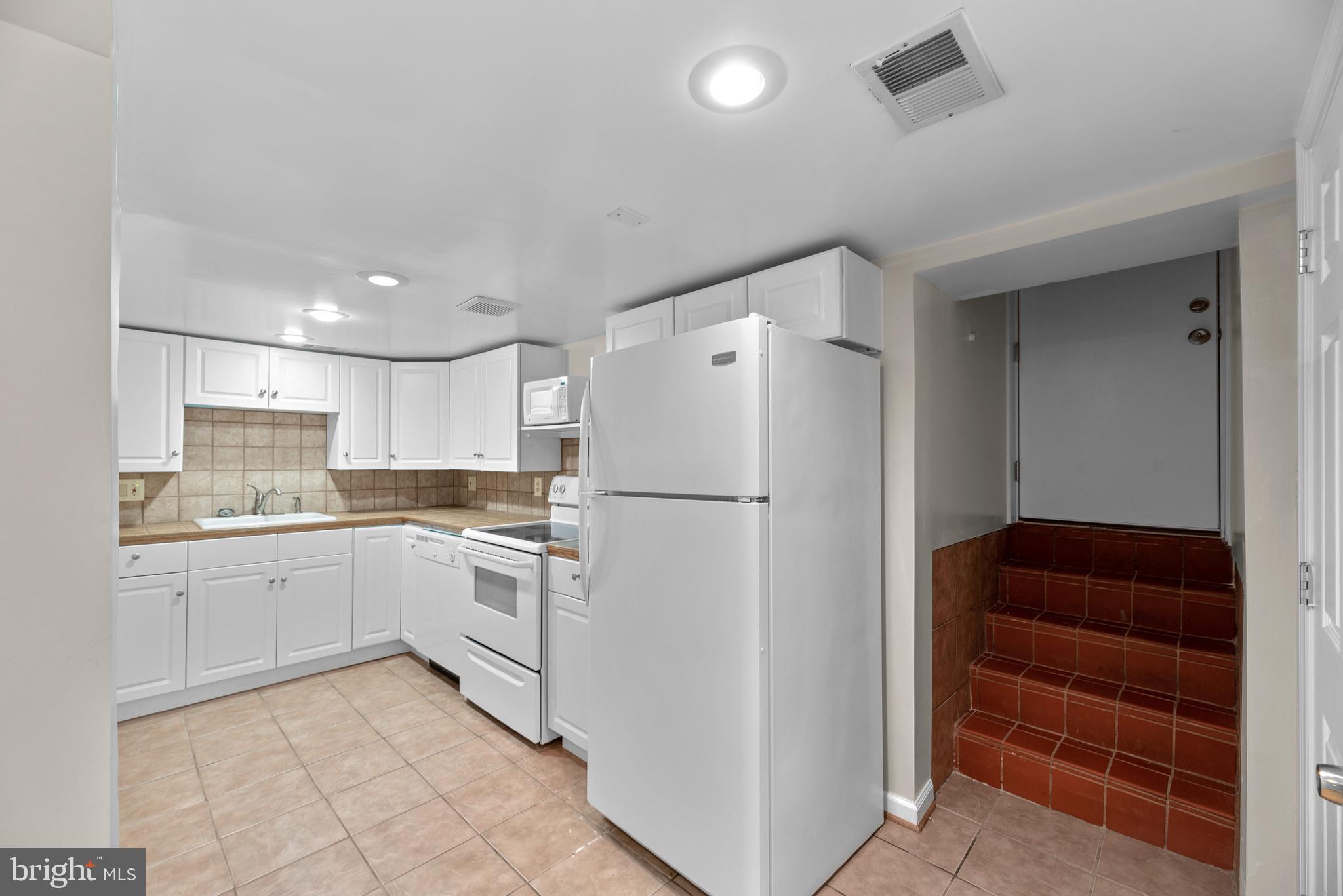 3 Forest Road Baltimore, MD 21220 - Photo 30 of 47 Lower Level / Kitchen