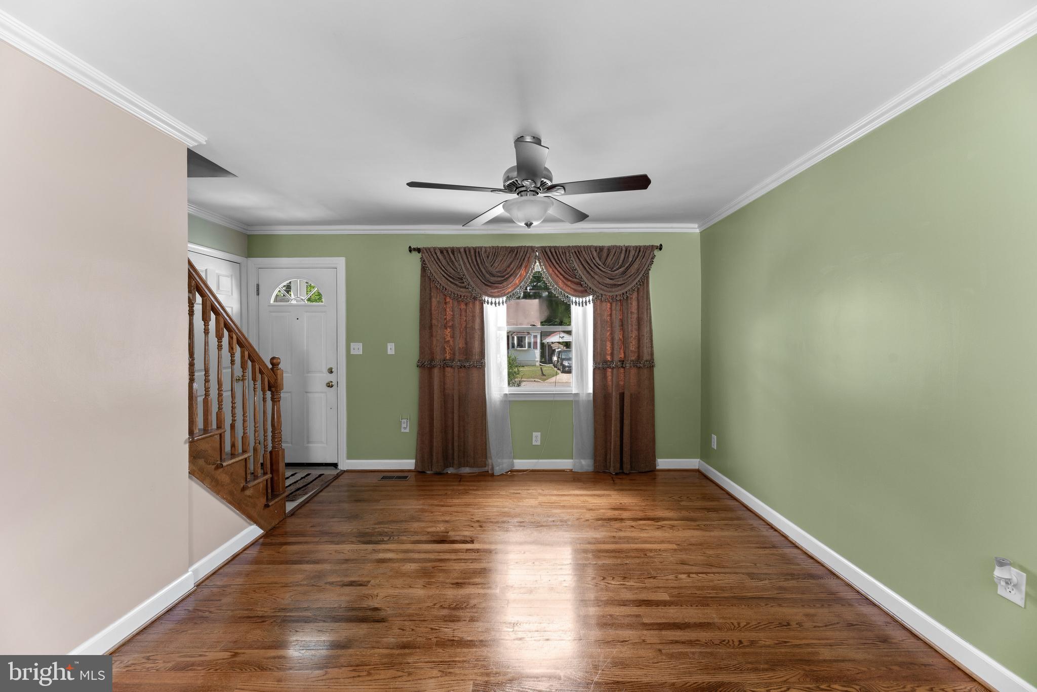 3 Forest Road Baltimore, MD 21220 - Photo 5 of 47 Living Room