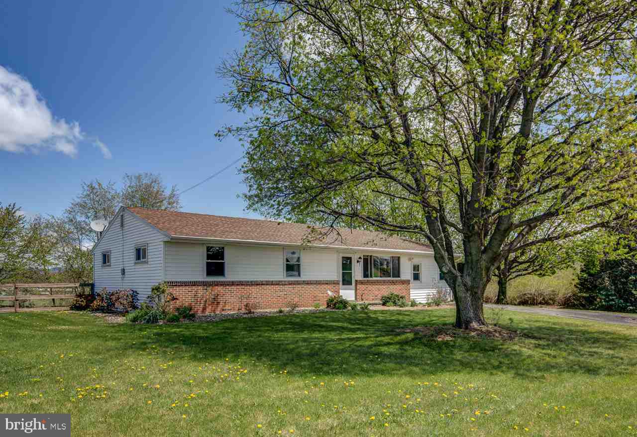 915 Center Road Newville, PA 17241 - Photo 2 of 25
